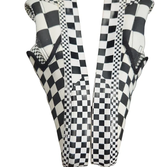 Vans Classic Checkered Slip-Ons in Black and White - Picture 3 of 5